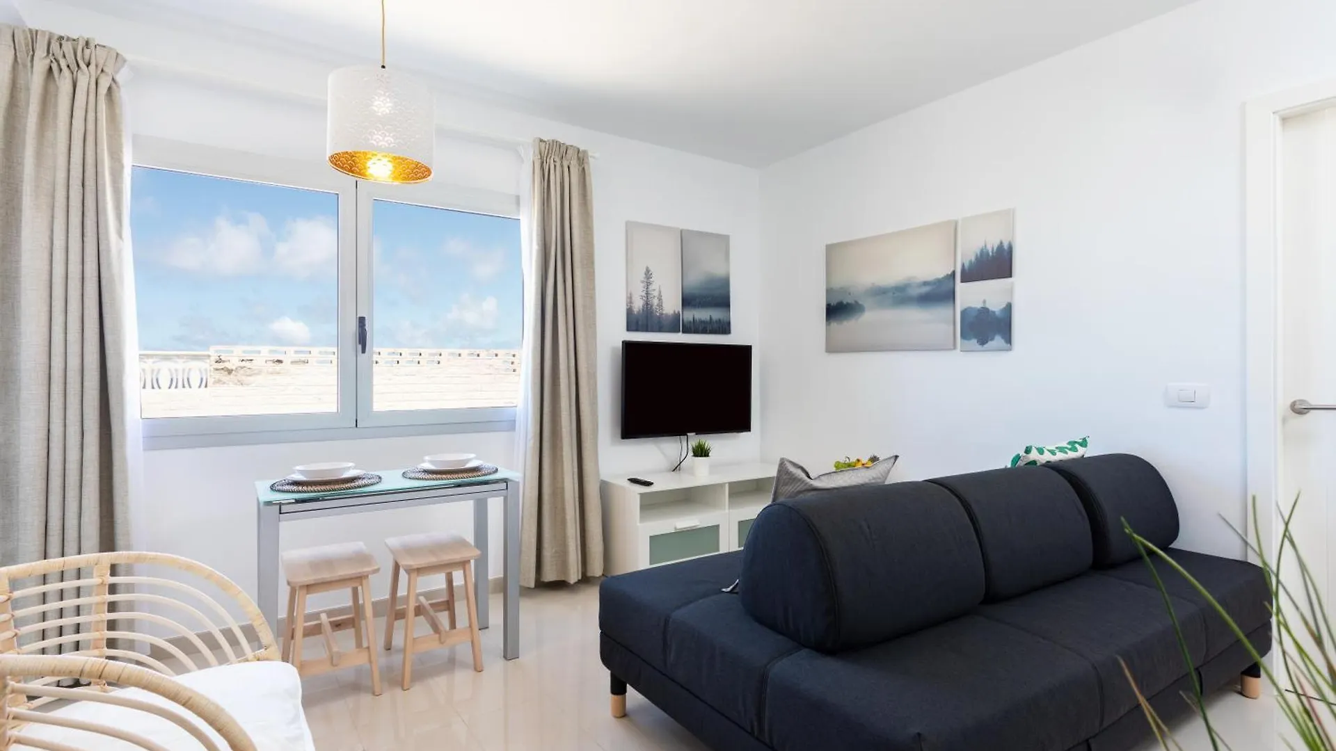 Home2Book Serene Bajamar Stay Natural Pool & Beach